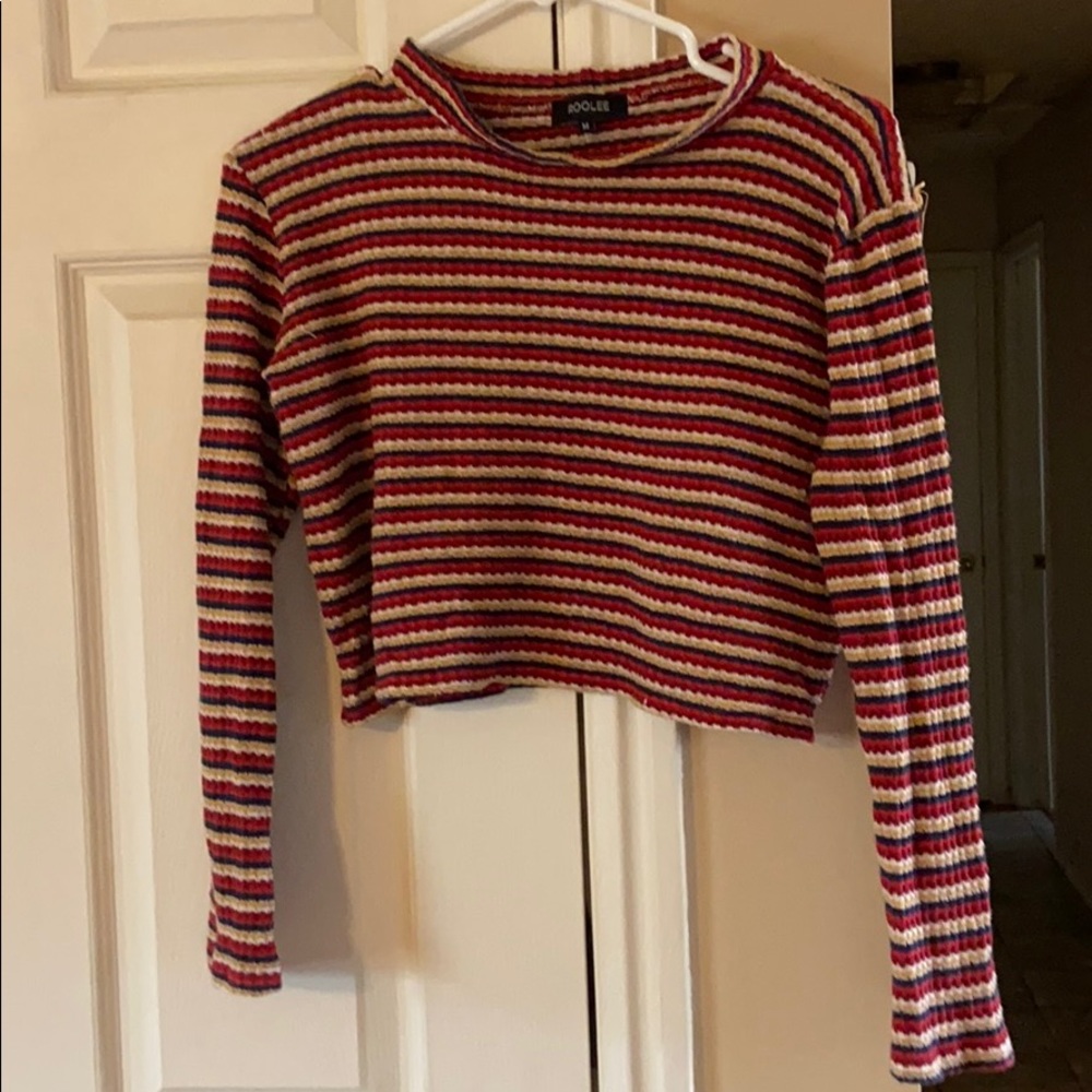 Multi colored, long sleeve cropped top